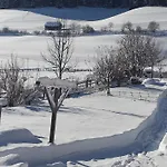 Haus-holzer Lejlighed *