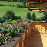 Haus-holzer * Mauterndorf (Salzburg)