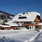 Haus-holzer Lejlighed *