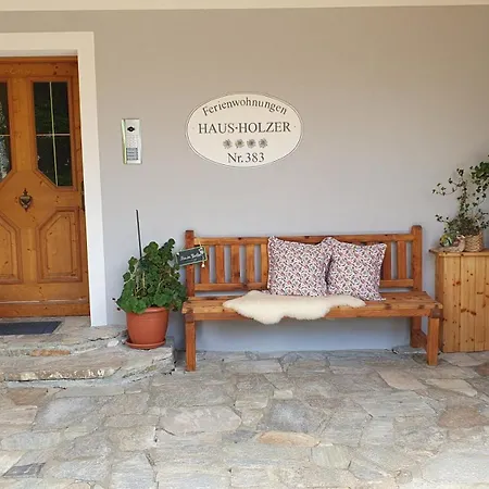 Haus-holzer Apartman Mauterndorf