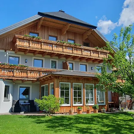 Haus-holzer