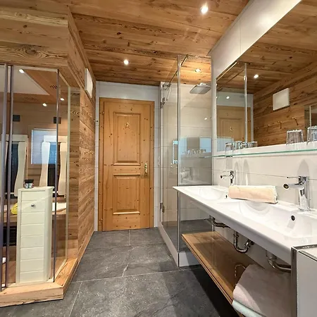 Haus-holzer Apartman